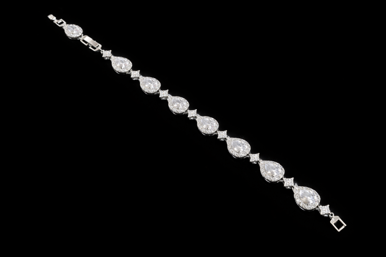 THE RAINDROP BRACELET